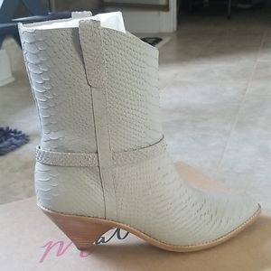 Matisse booties